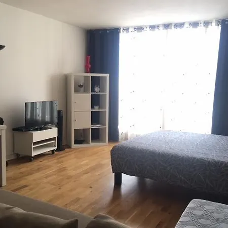 Champs Elysees - Cozy Studio *